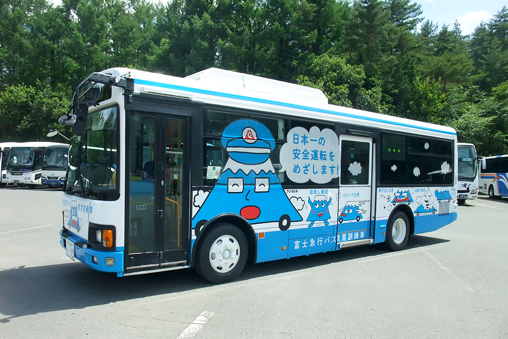 富士急バス (14).jpg